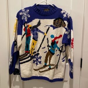 Lisa Nichols Ladies Sweater.  Ski Scene on Front.  Snowflakes on Sleeves/Back. M